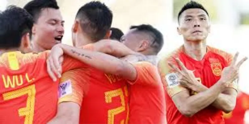 开局失利成常态？九鼎体育解析曼联陷入“自我否定”的周期-九鼎体育